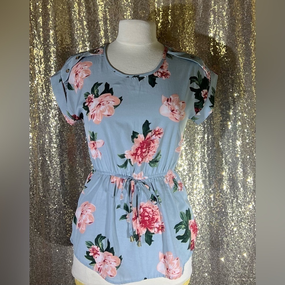 Blu and pink floral shirt